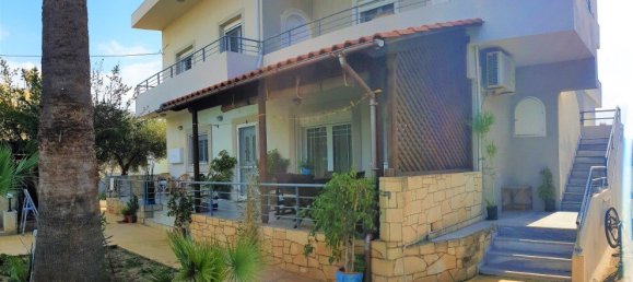 240m² Property in Heraklion, Greece No. 3964 3