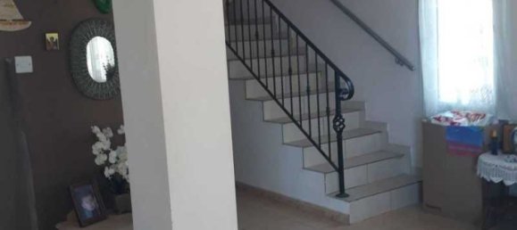 3 Schlafzimmer Haus in Tochni, Cyprus, Nr. 7346 2