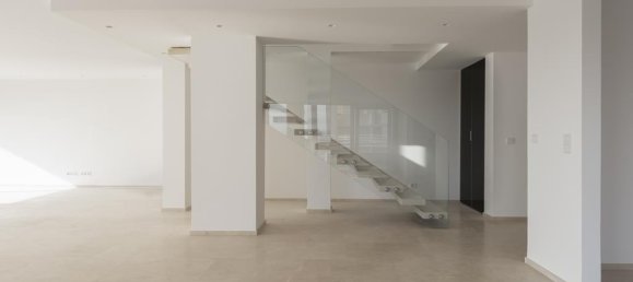 5 bedrooms Penthouse in Cascais, Portugal No. 118760 8