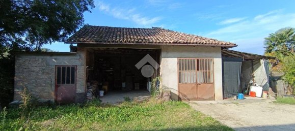 4 bedrooms House in Costigliole d'Asti, Italy No. 356020 2