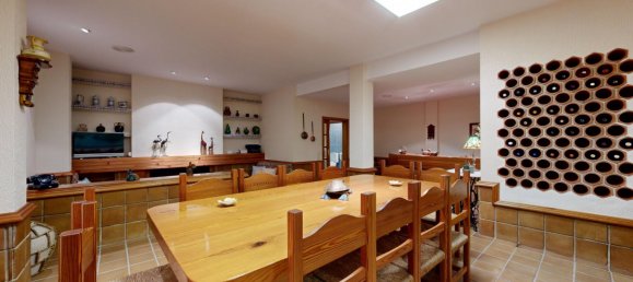 4 bedrooms Villa in Catarroja, Spain No. 14999 11