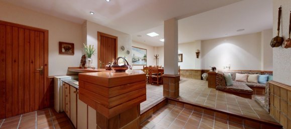 4 bedrooms Villa in Catarroja, Spain No. 14999 13