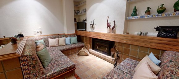 4 bedrooms Villa in Catarroja, Spain No. 14999 18
