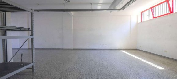 Propiedad comercial en Porto Sant'Elpidio, Italy 77 m² No. 331663 2