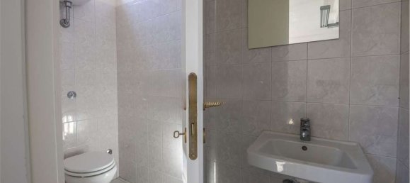 Propiedad comercial en Porto Sant'Elpidio, Italy 77 m² No. 331663 10