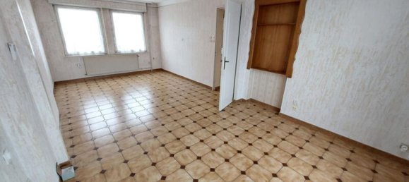 3 bedrooms House in Sarrebourg, France No. 257705 2