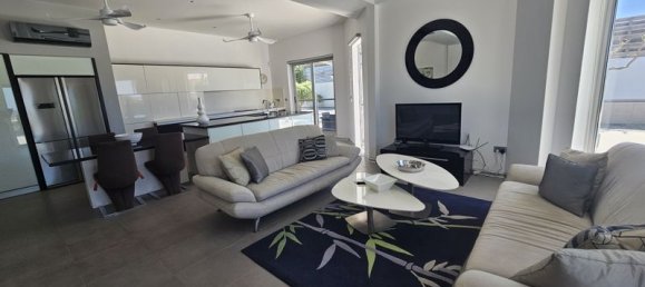 3 bedrooms Villa in Paphos, Cyprus No. 9488 3