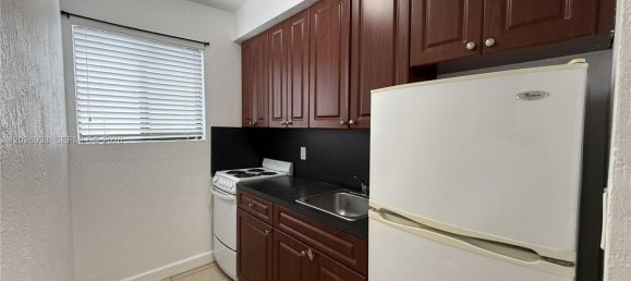 1 dormitorio apartamento en alquiler en Miami, Miami-Dade, Florida, USA № 614941 5