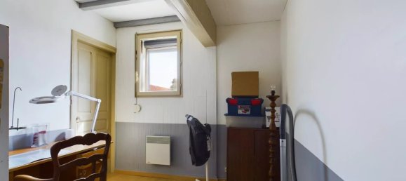 Castillos de 3 dormitorios en Romilly-sur-Seine, France No. 75974 12