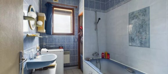 Castillos de 3 dormitorios en Romilly-sur-Seine, France No. 75974 22