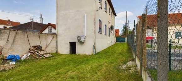 Castillos de 3 dormitorios en Romilly-sur-Seine, France No. 75974 31