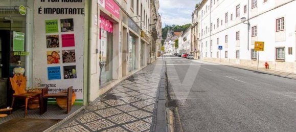 9 bedrooms Building in Coimbra, Portugal No. 65491 4