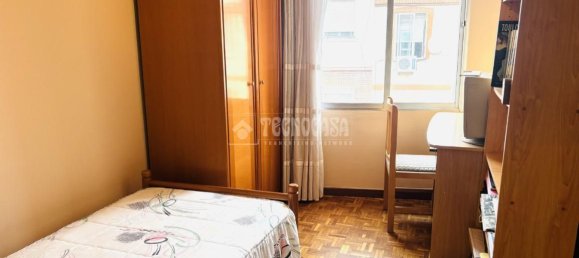 Apartamento de 4 dormitorios en Zaragoza, Spain No. 182433 13