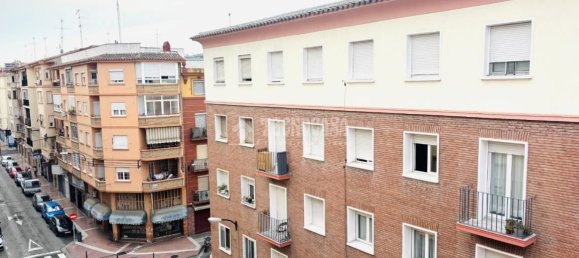 Apartamento de 4 dormitorios en Zaragoza, Spain No. 182433 22