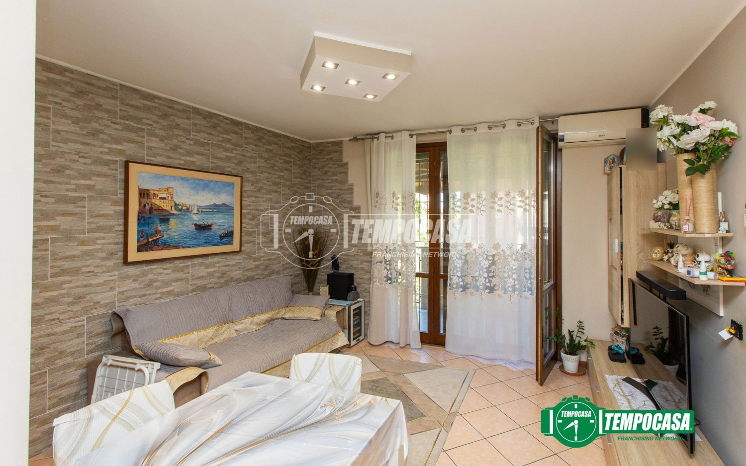 2 bedrooms Apartment in Busto Arsizio, Italy No. 348721