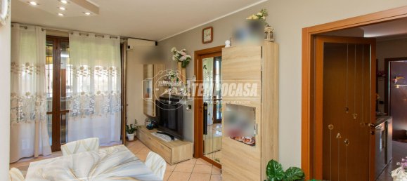2 bedrooms Apartment in Busto Arsizio, Italy No. 348721 3