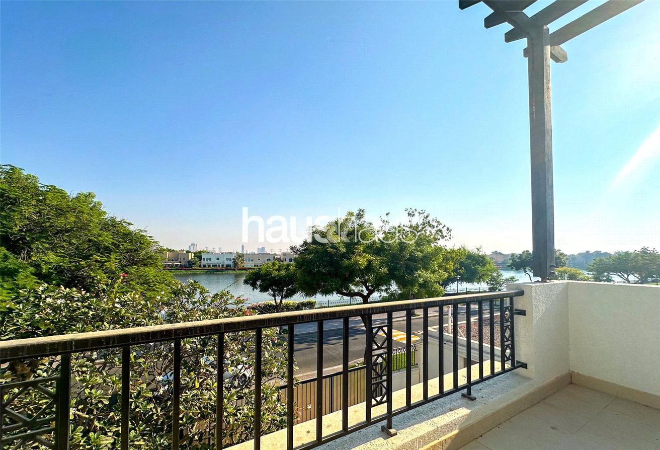 6 غرف نوم فيلا في Emirates Hills, UAE رقم 99208