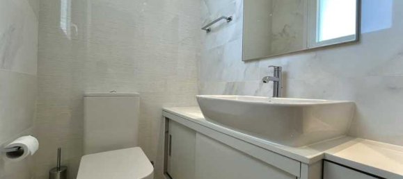 3 bedrooms Penthouse in Limassol, Cyprus No. 8649 6