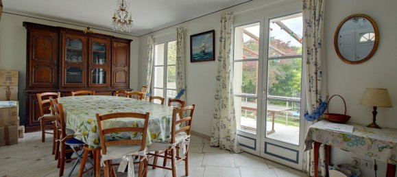 Дом с 6 спальнями в Пуасси, Франция № 173239 4