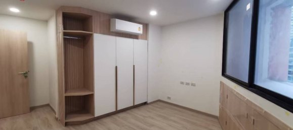 4 Schlafzimmer Eigentumswohnung in Khlong Toei, Thailand, Nr. 63584 13