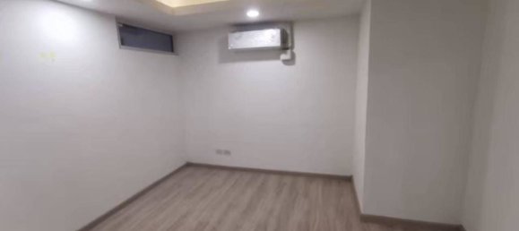 4 Schlafzimmer Eigentumswohnung in Khlong Toei, Thailand, Nr. 63584 15