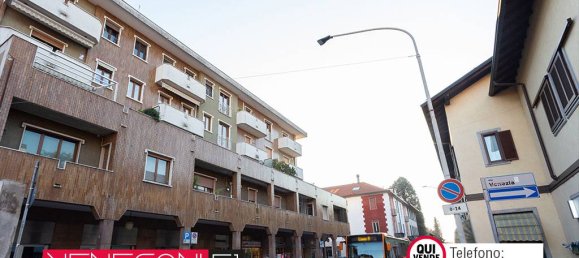 2 bedrooms Apartment in Legnano, Italy No. 151817 2