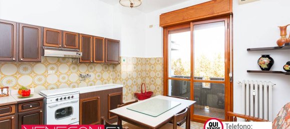 2 bedrooms Apartment in Legnano, Italy No. 151817 3