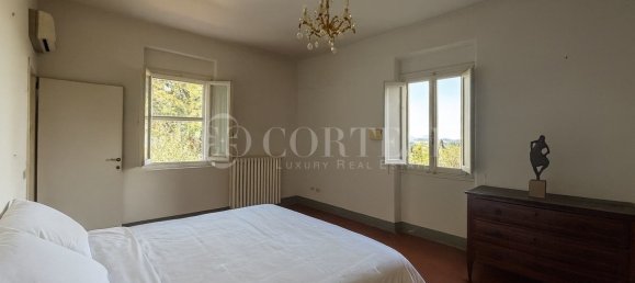 4 bedrooms Villa in Florence, Italy No. 295181 7