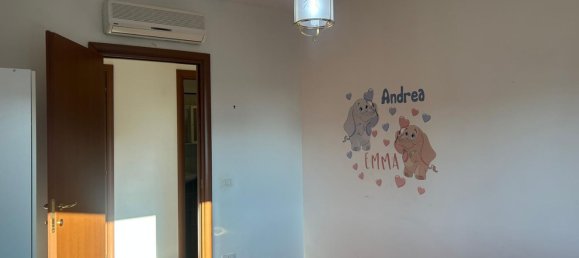 3 rooms Apartment in Pomezia, Italy No. 66681 8