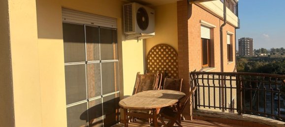 3 rooms Apartment in Pomezia, Italy No. 66681 16