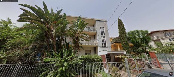 7-Zimmer Wohnung in Motta Sant'Anastasia, Italy, Nr. 43870 5