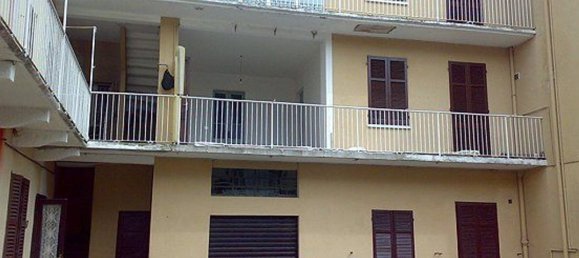 18-salle Maison à Cavallirio, Italy No. 158975 2