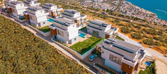 Villa 4+1 in Kalkan, Turkey, Nr. 16053 17