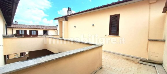Apartamento de 2 dormitorios en Amelia, Italy No. 22615 6