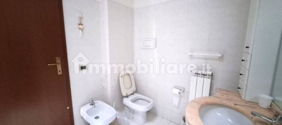 Apartamento de 2 dormitorios en Amelia, Italy No. 22615 26