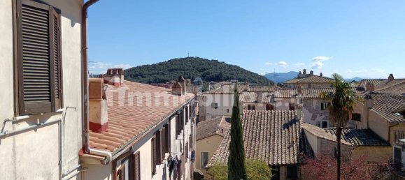 Apartamento de 2 dormitorios en Amelia, Italy No. 22615 38