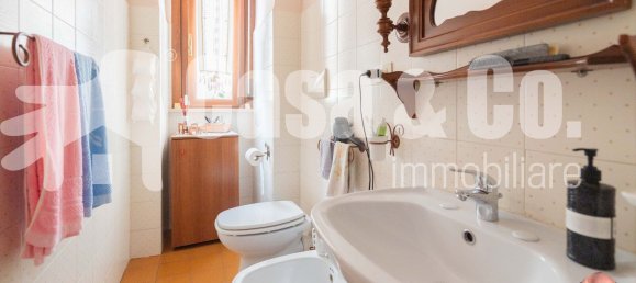 4 bedrooms Apartment in Rome, Italy No. 339436 24
