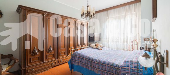 4 bedrooms Apartment in Rome, Italy No. 339436 13