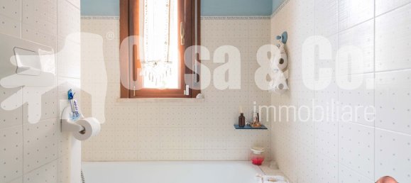 4 bedrooms Apartment in Rome, Italy No. 339436 29