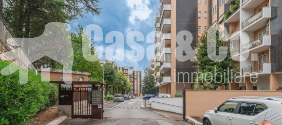 4 bedrooms Apartment in Rome, Italy No. 339436 26