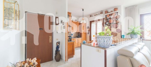 4 bedrooms Apartment in Rome, Italy No. 339436 8