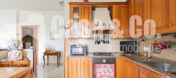 4 bedrooms Apartment in Rome, Italy No. 339436 9