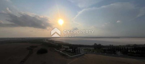 Квартира с 2 спальнями в Ларнака, Кипр № 18355 11