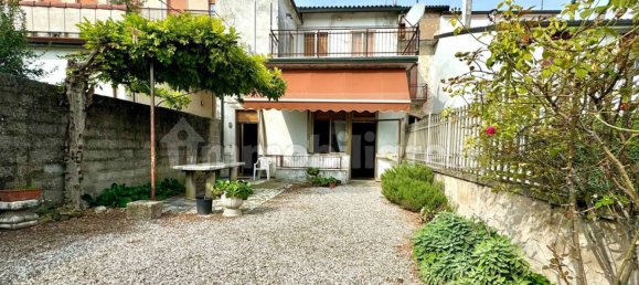 2 bedrooms Apartment in Zevio, Italy No. 289586 2