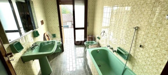 2 bedrooms Apartment in Zevio, Italy No. 289586 12