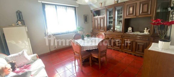 2 bedrooms Villa in Pioltello, Italy No. 45114 7
