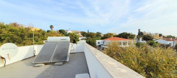 Villa de 4 dormitorios en Cádiz, Spain No. 141499 19