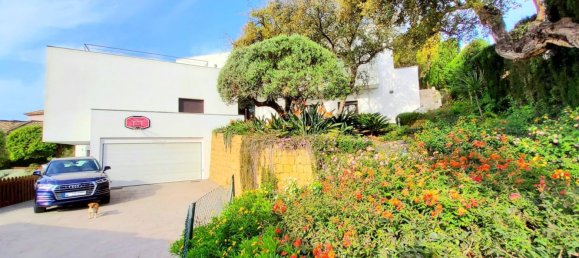 Villa de 4 dormitorios en Cádiz, Spain No. 141499 17