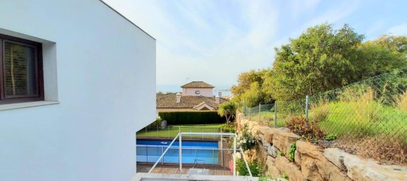 Villa de 4 dormitorios en Cádiz, Spain No. 141499 11