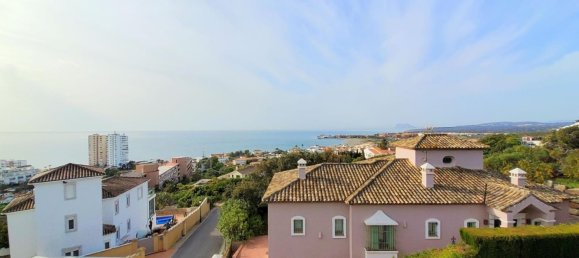 Villa de 4 dormitorios en Cádiz, Spain No. 141499 4